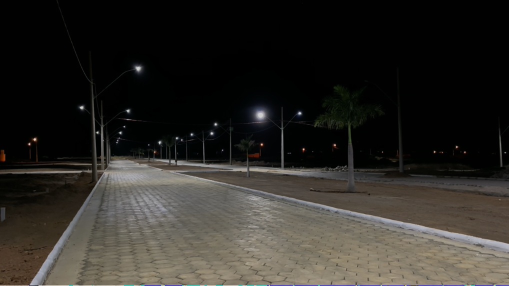 Perspectiva noturna da Avenida Sion